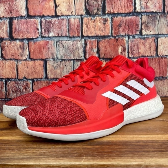 Adidas Men’s Marquee Boost Low in Active Red Size 13.5 F36305 - Picture 2 of 11